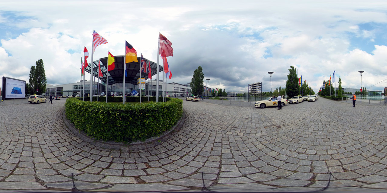daily360° | Munich – Trade Fair Entrance West
